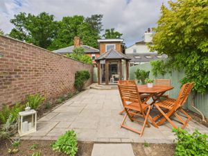 Rear- click for photo gallery